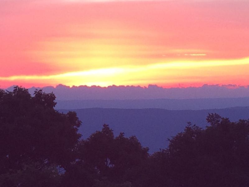 Big Meadows Lodge Stanley Bagian luar foto